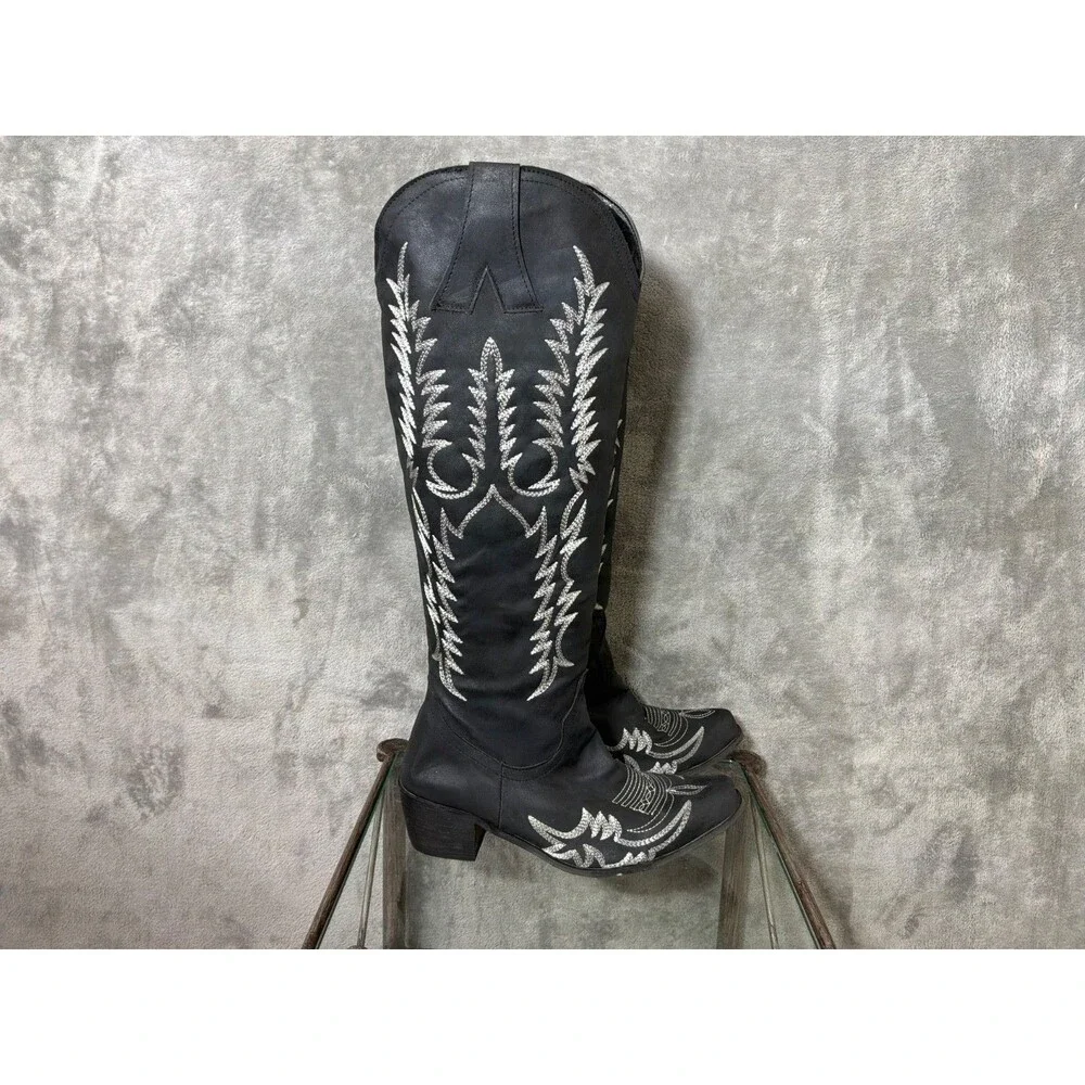 Women’s Tall Embroidered Cowboy Boots Faux Leather size  5.5 Black Rodeo Western